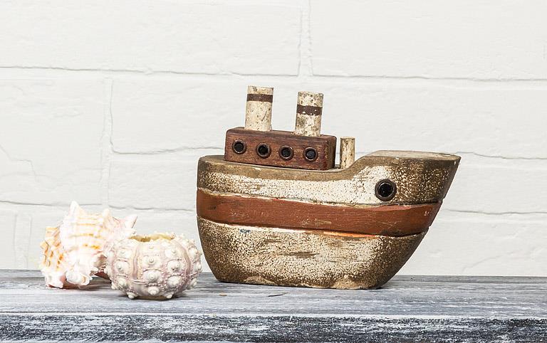 Md Wht Chunky Boat
