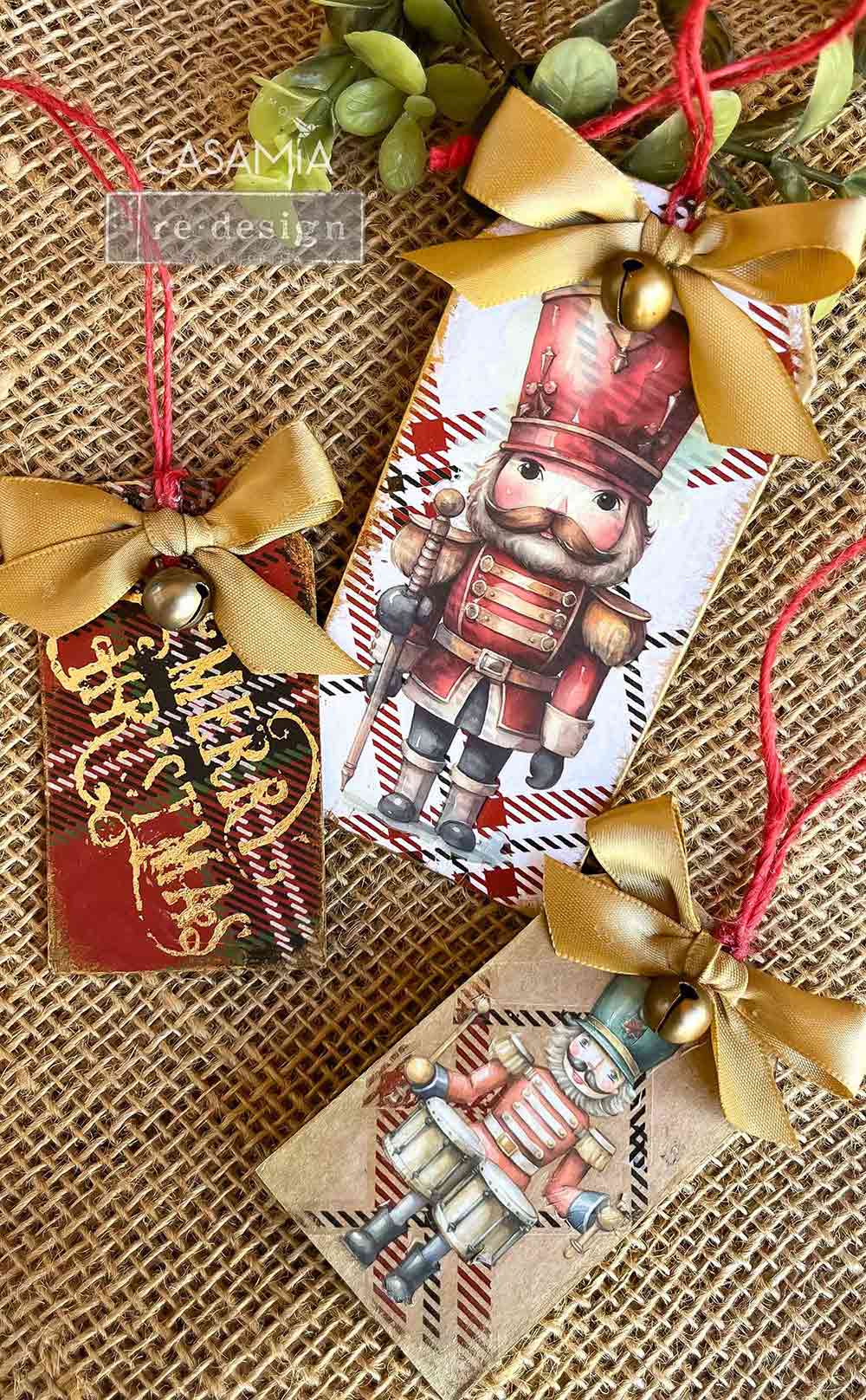 Decor Small Transfers® – Nutcracker Christmas – 3 sheets, 6″x12″