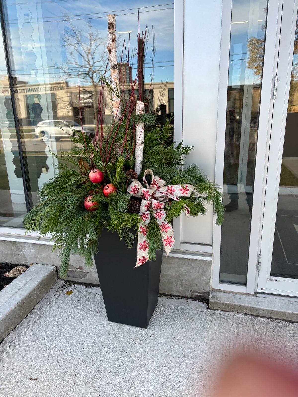 Christmas Urn or Fresh Wreath Workshop