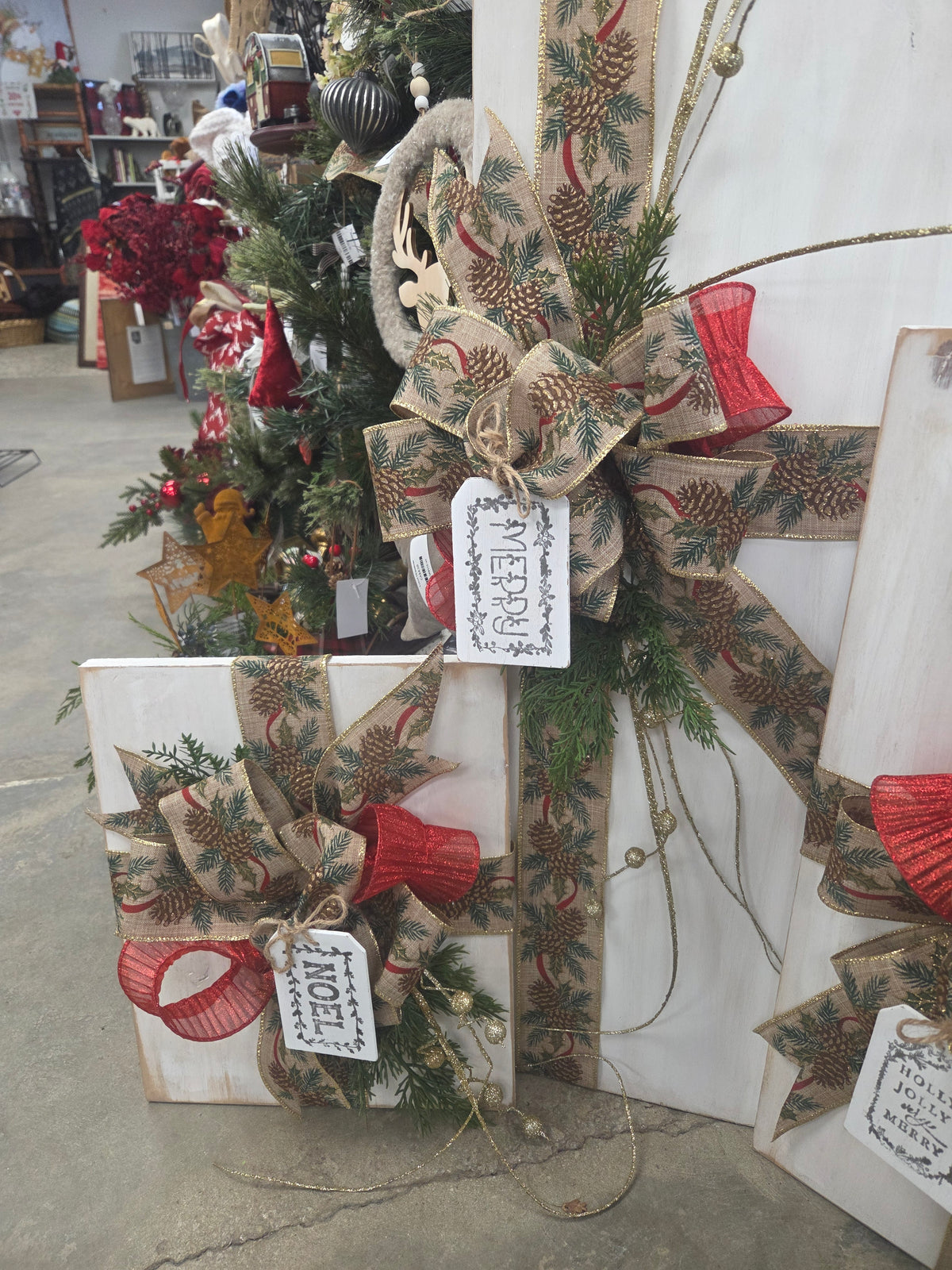 Wood Christmas Present Trio