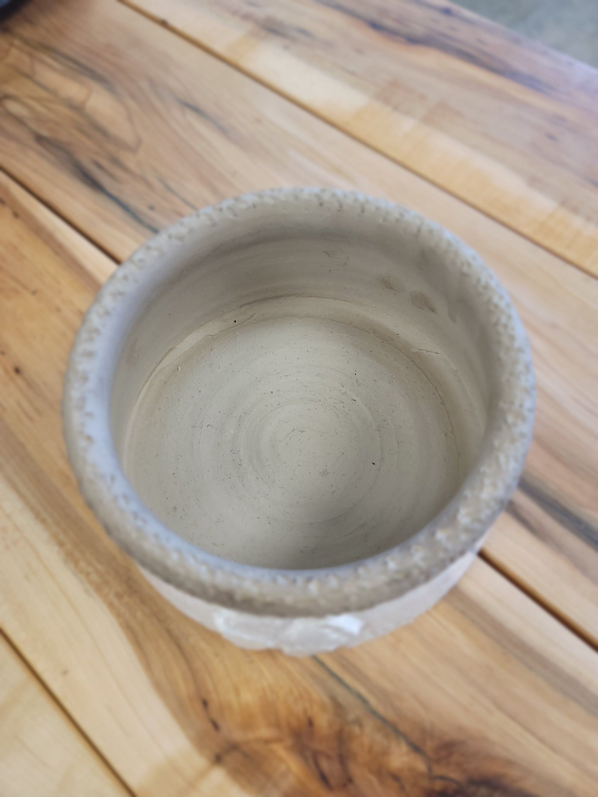 Clover Bowl White Crackle